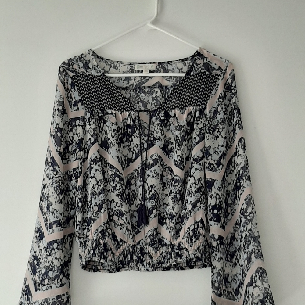 Love Fire brand long sleeve boho style shirt